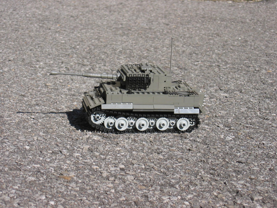 pzkpfwvi_e_tiger_12.jpg