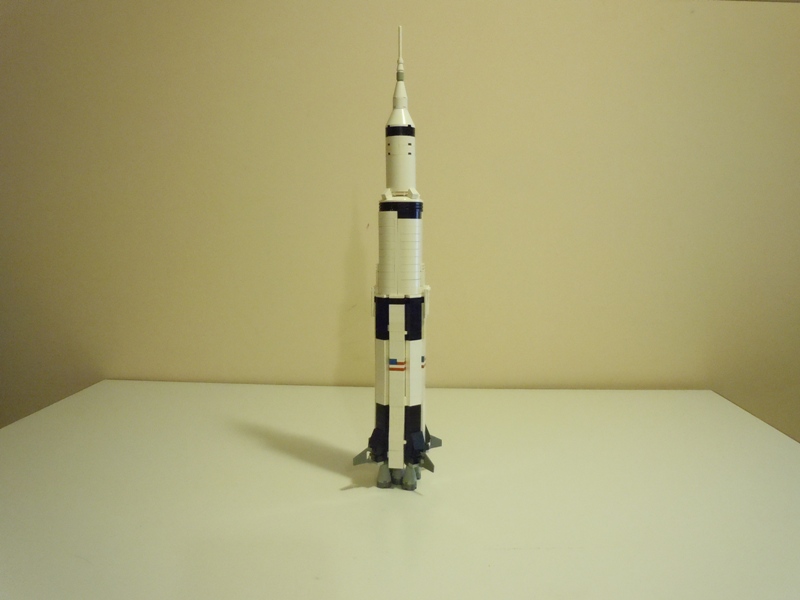 saturnv00.jpg