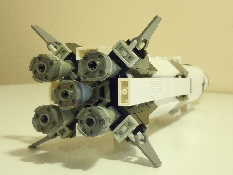 saturnv01.jpg
