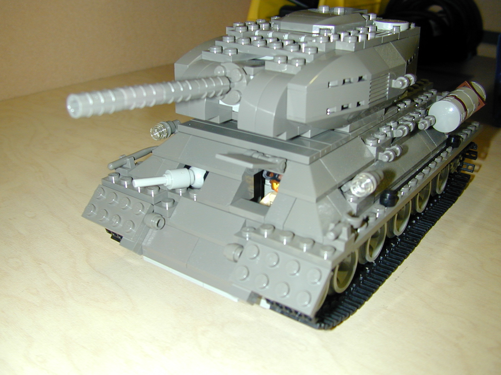 t34-05.jpg