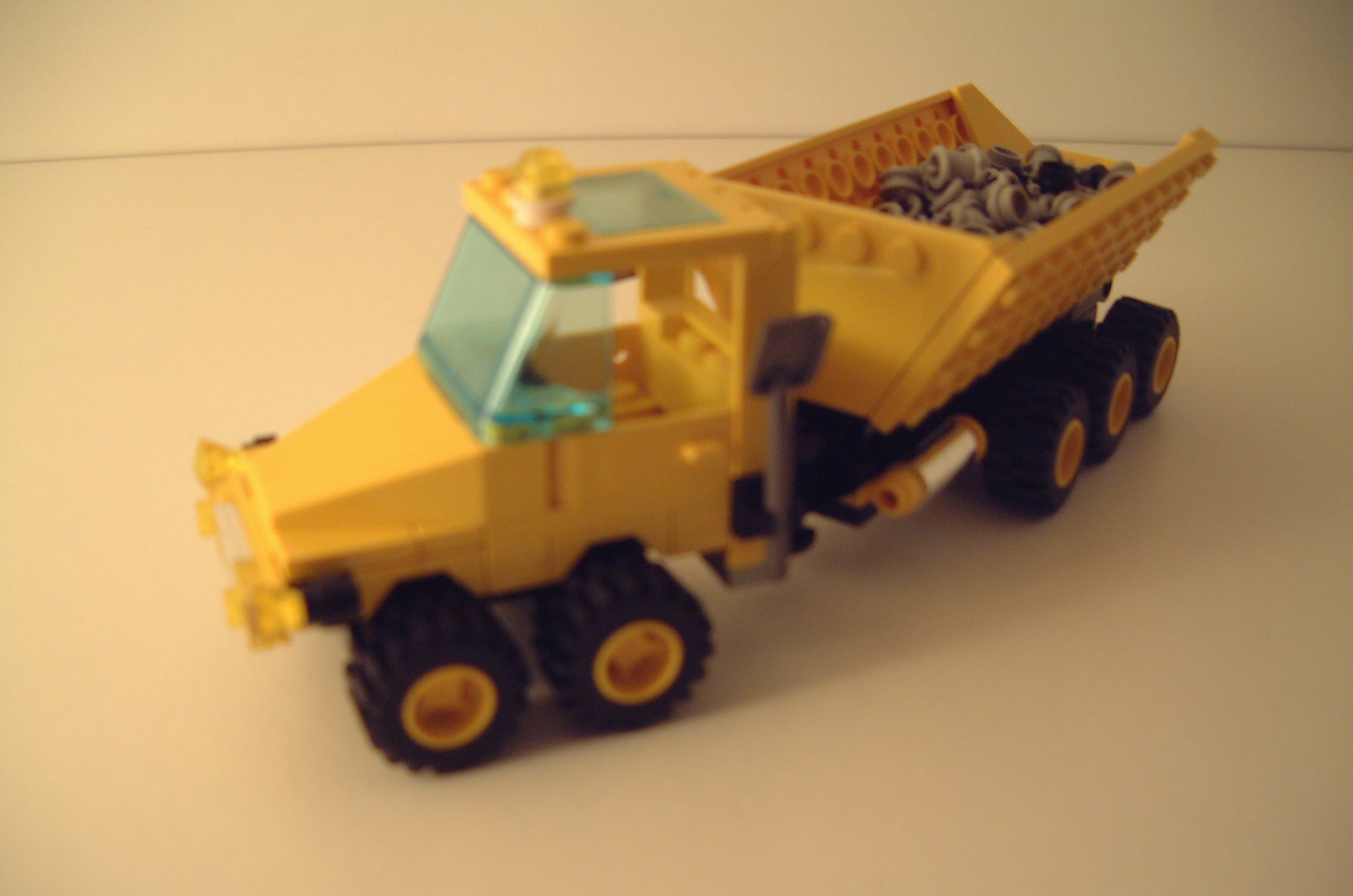 dumptruck1.jpg