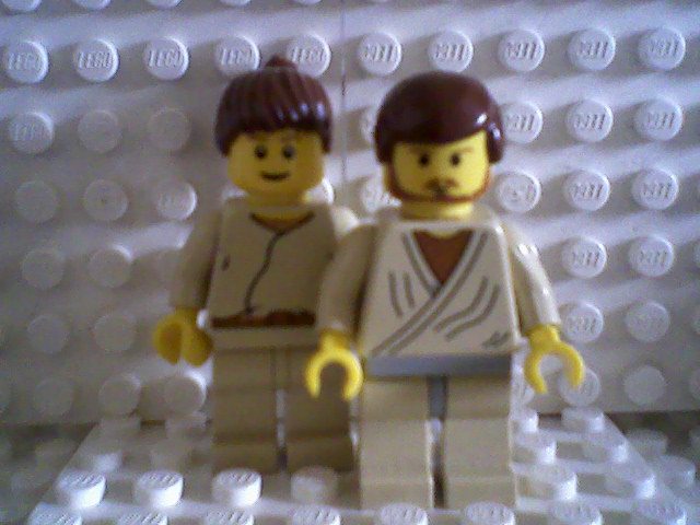 young_owen_and_beru_lars.jpg