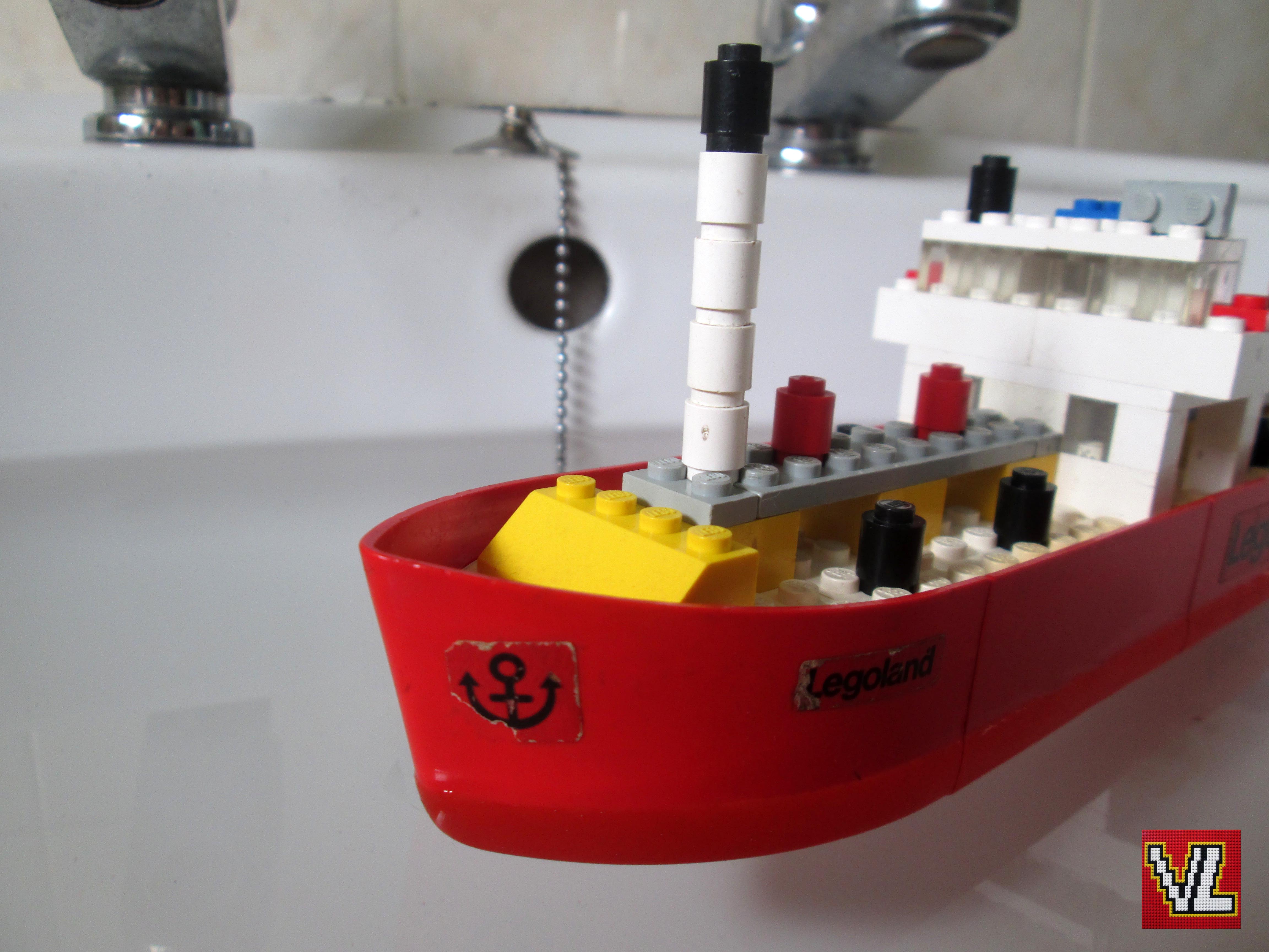 LEGO-312-Cargo_Ship_203-vl.jpg