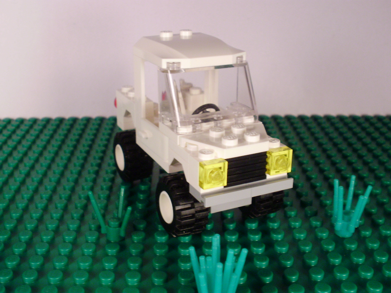 land_rover_1.jpg