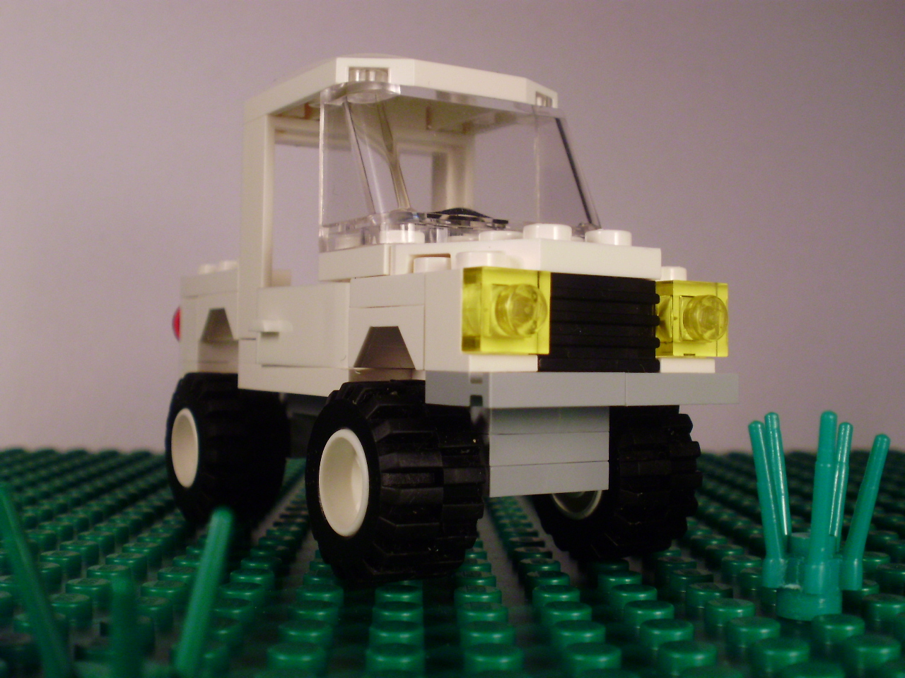 land_rover_2.jpg