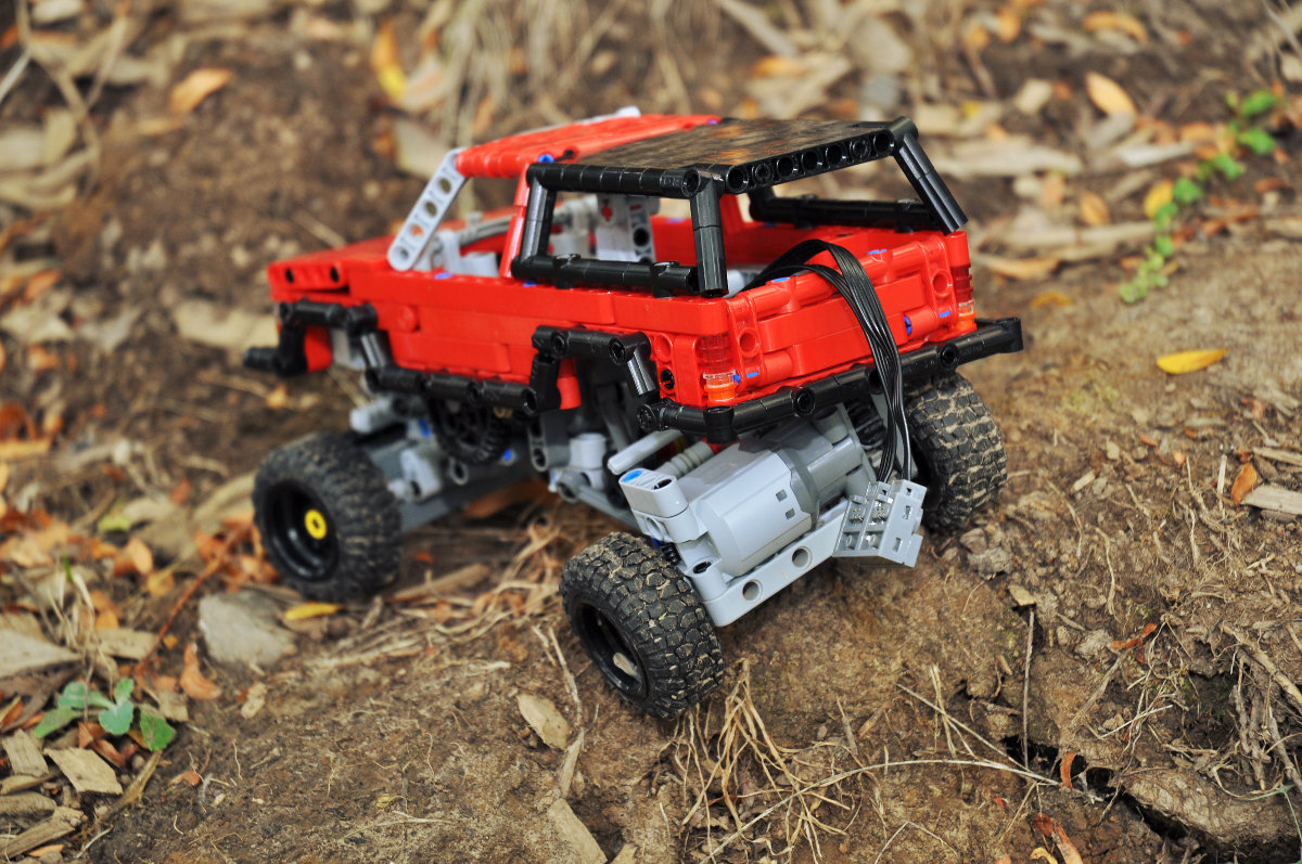 red03.jpg