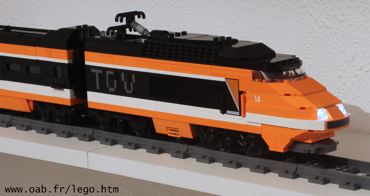10233-lego-tgv.jpg