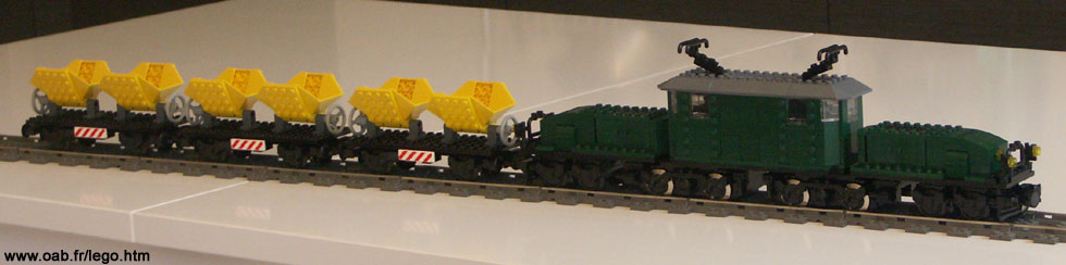 train-crocodile.jpg