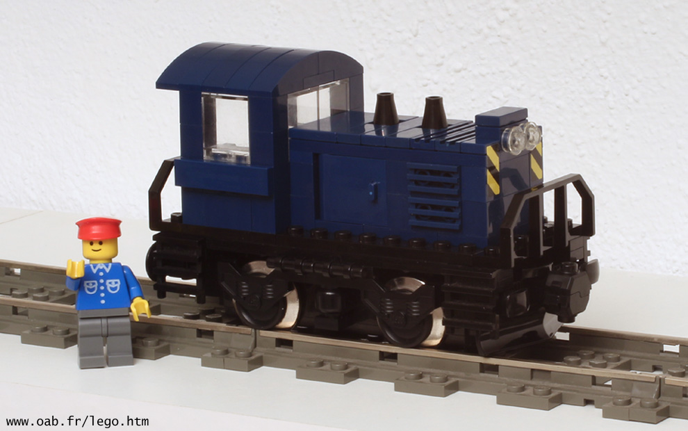 locomotive-dark-blue.jpg