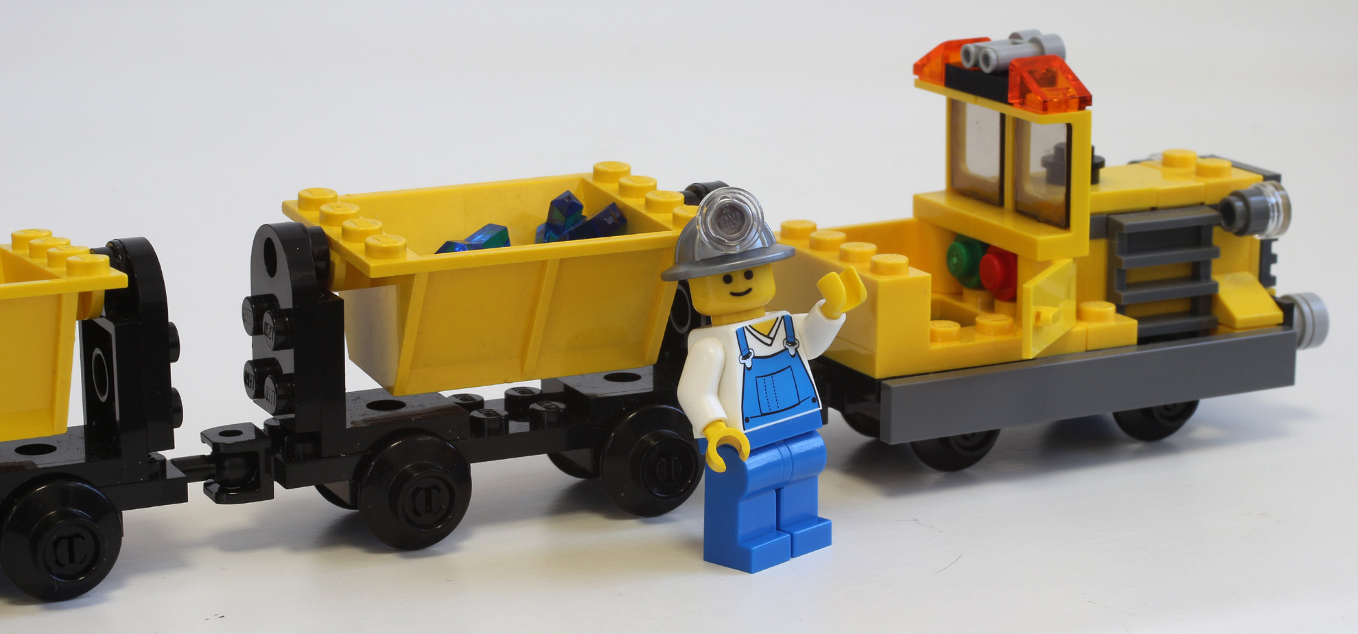 wagons-mine.jpg