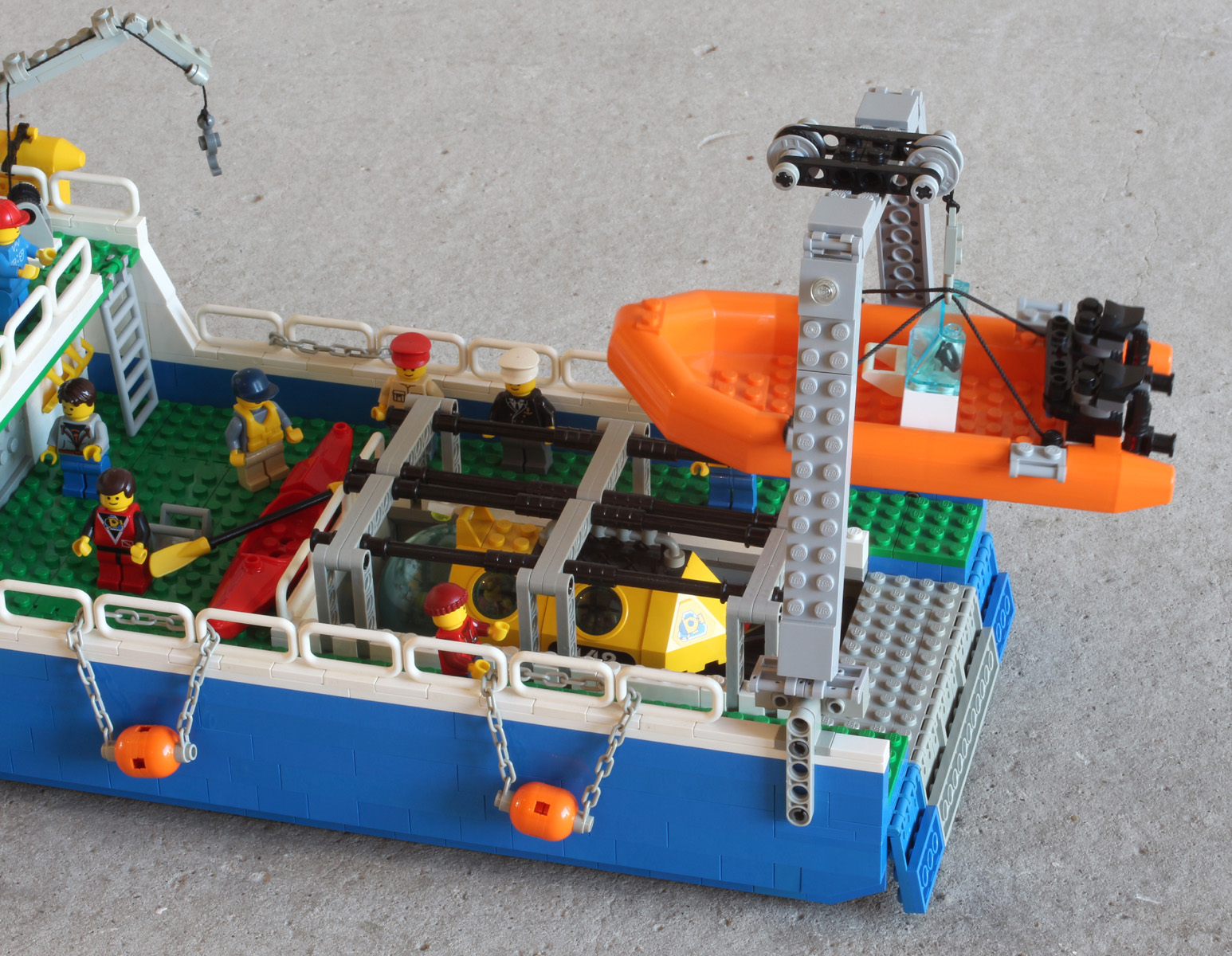 research-vessel-3.jpg