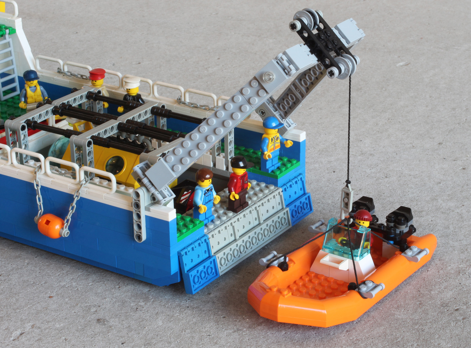 research-vessel-4.jpg