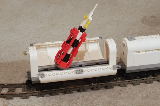 train-fusee-9-1.jpg