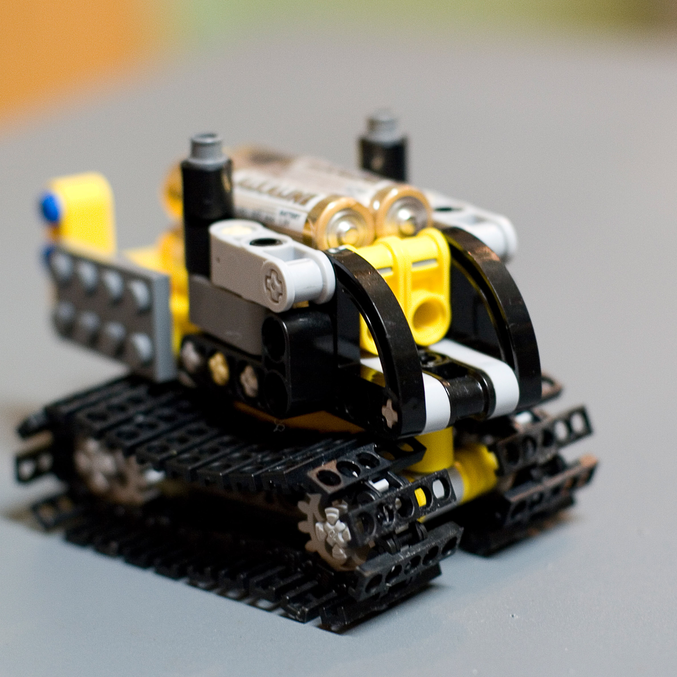 mini_traktor_1.jpg