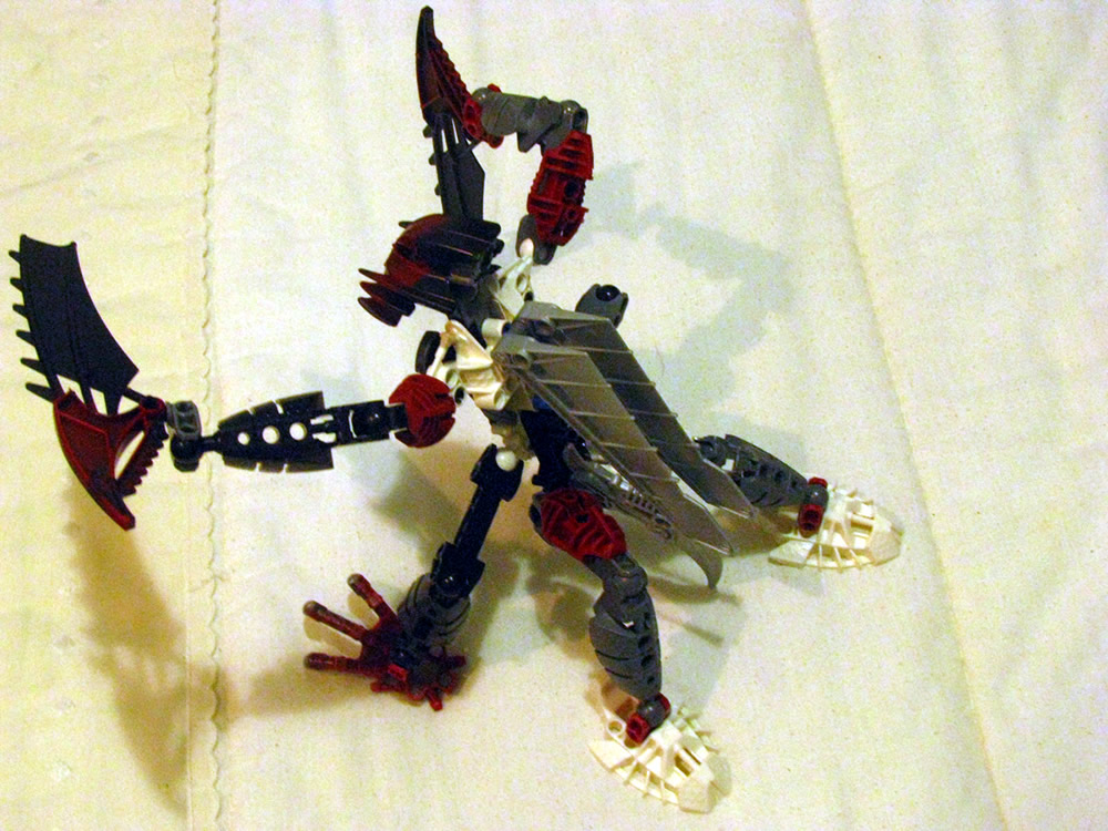bionicle_mantis_10.jpg