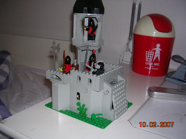 castle001.jpg