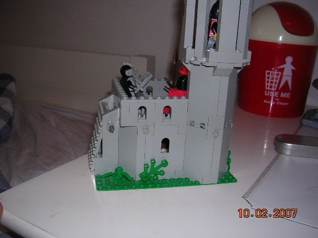 castle002.jpg