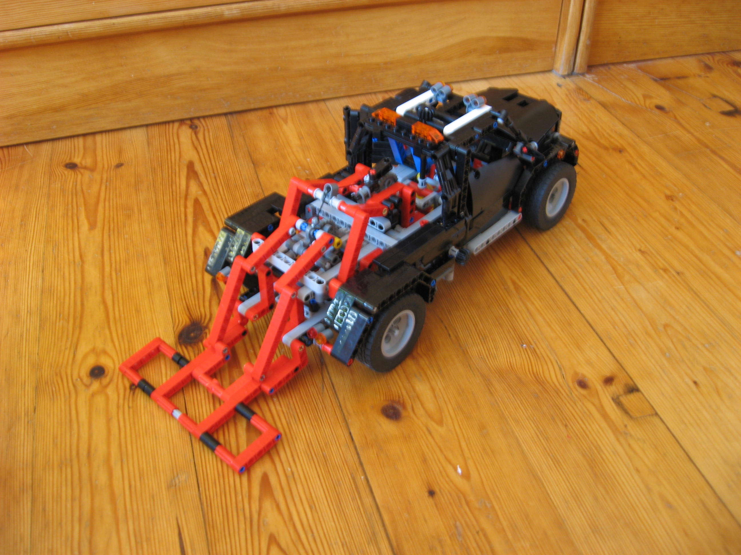 lug_2_045.jpg