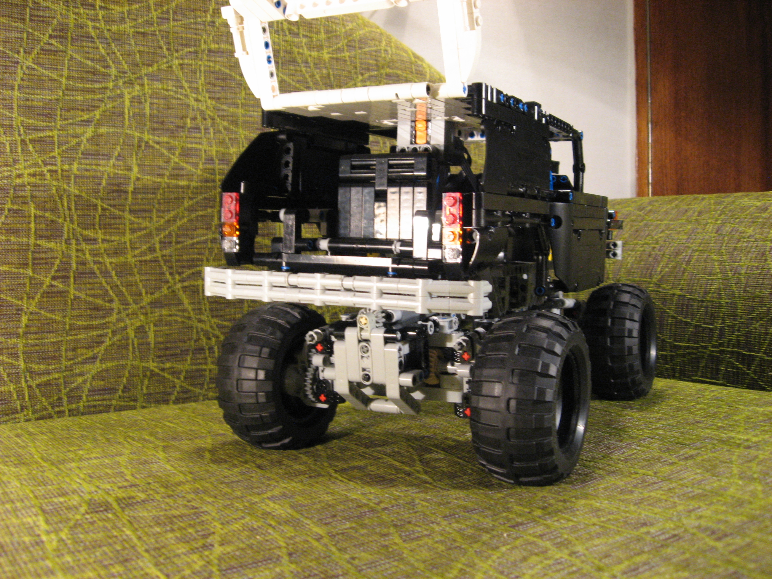 crawler_011.jpg