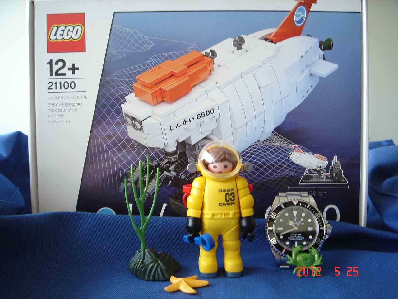 lego_21100_ucc-office_0525.jpg