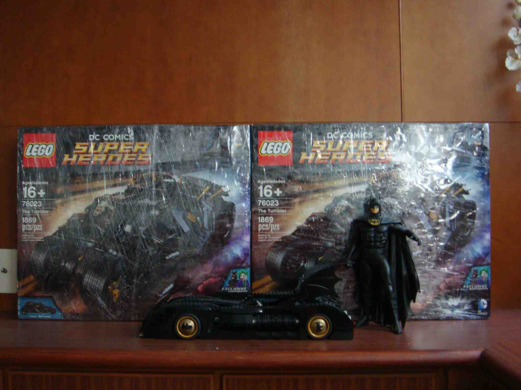 batman_ucc-office_201507270001.jpg