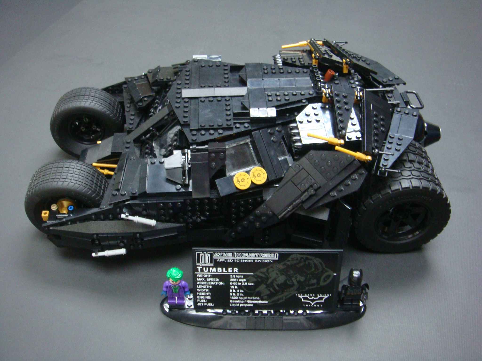 lego_76023_ucc-office_201509160001.jpg
