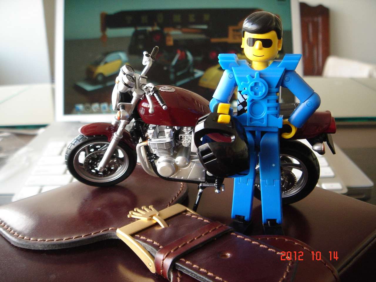 lego_ucc-office_1014001.jpg