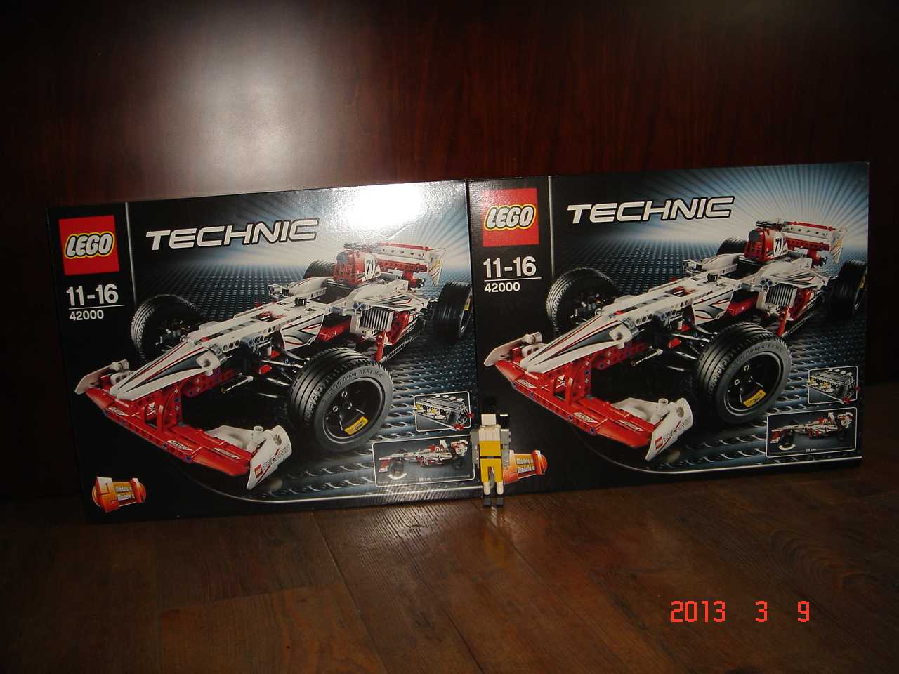 lego_42000_ucc-office_0309001.jpg
