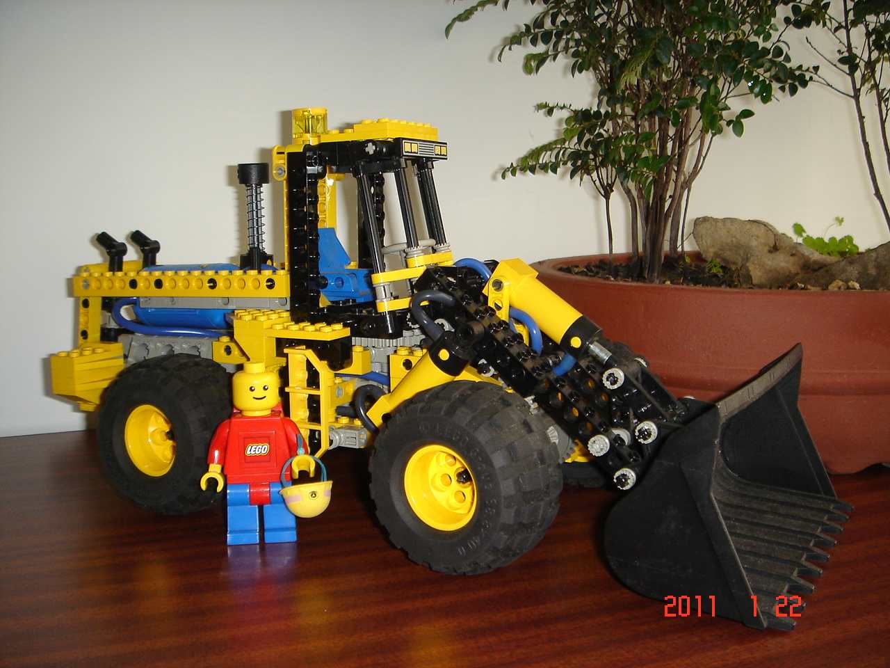 lego_8459-mini-2.jpg