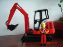 bruder_excavator_ucc-office_05.jpg