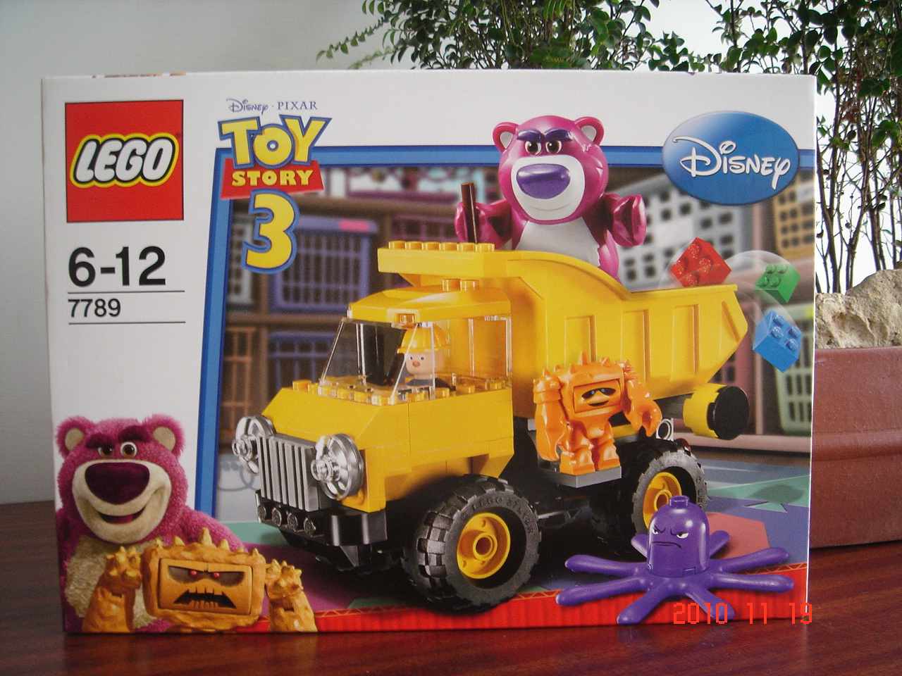 lego_7789-1.jpg