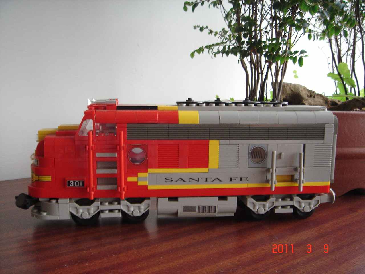 lego_10020-1.jpg