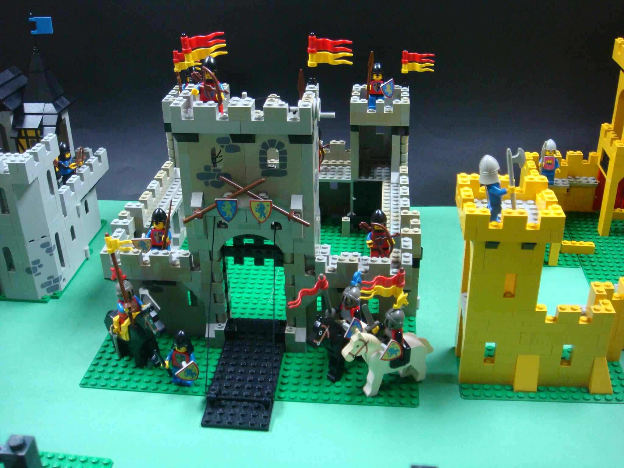 lego_castle_ucc-office_201511270007.jpg