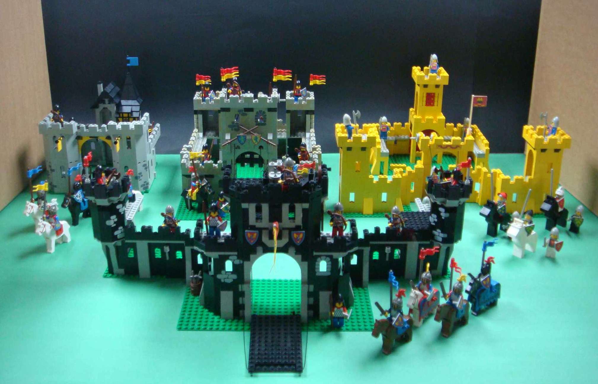 lego_castle_ucc-office_201511270011.jpg
