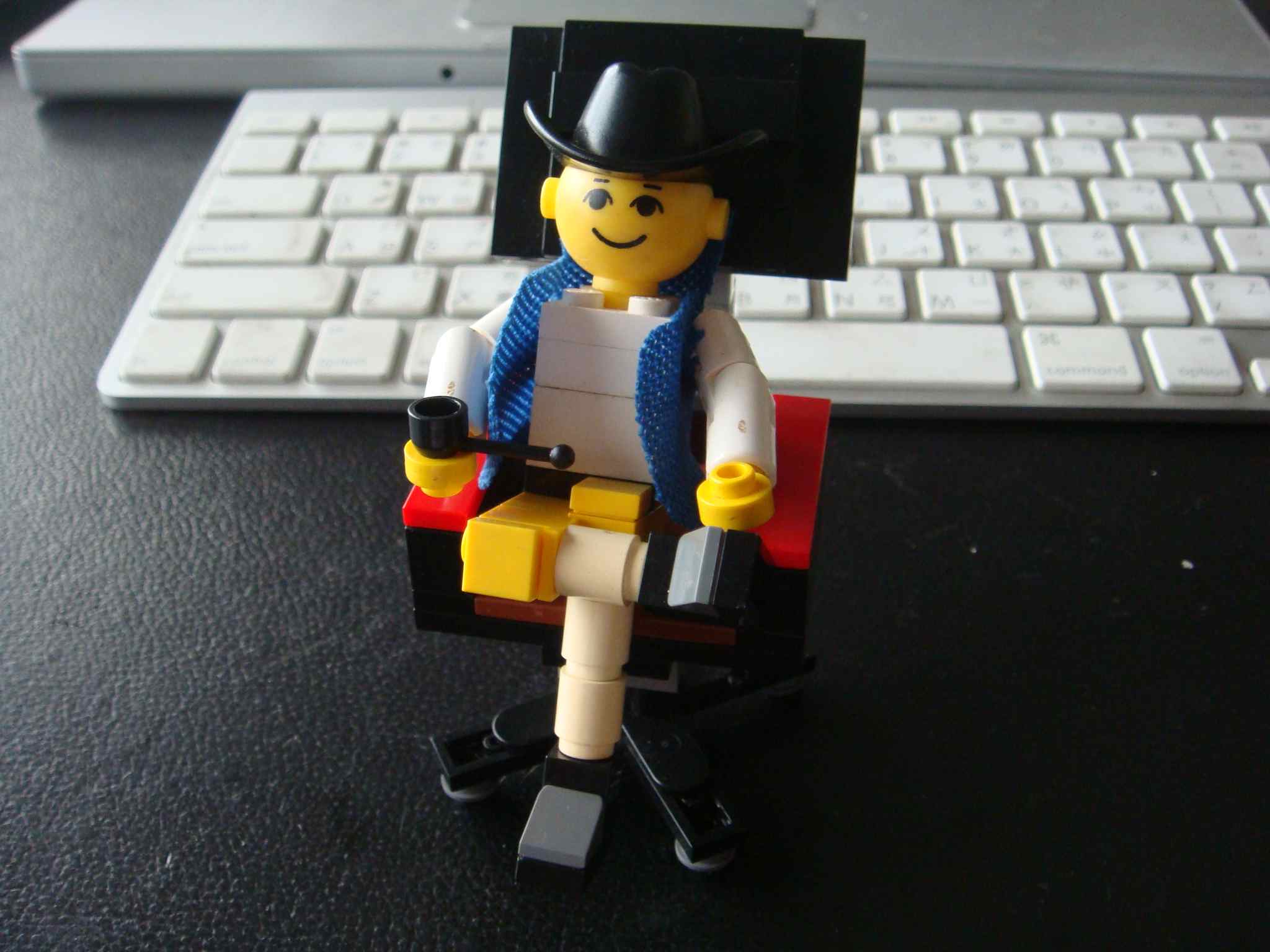 lego_cowboy_ucc-office_201509150002.jpg