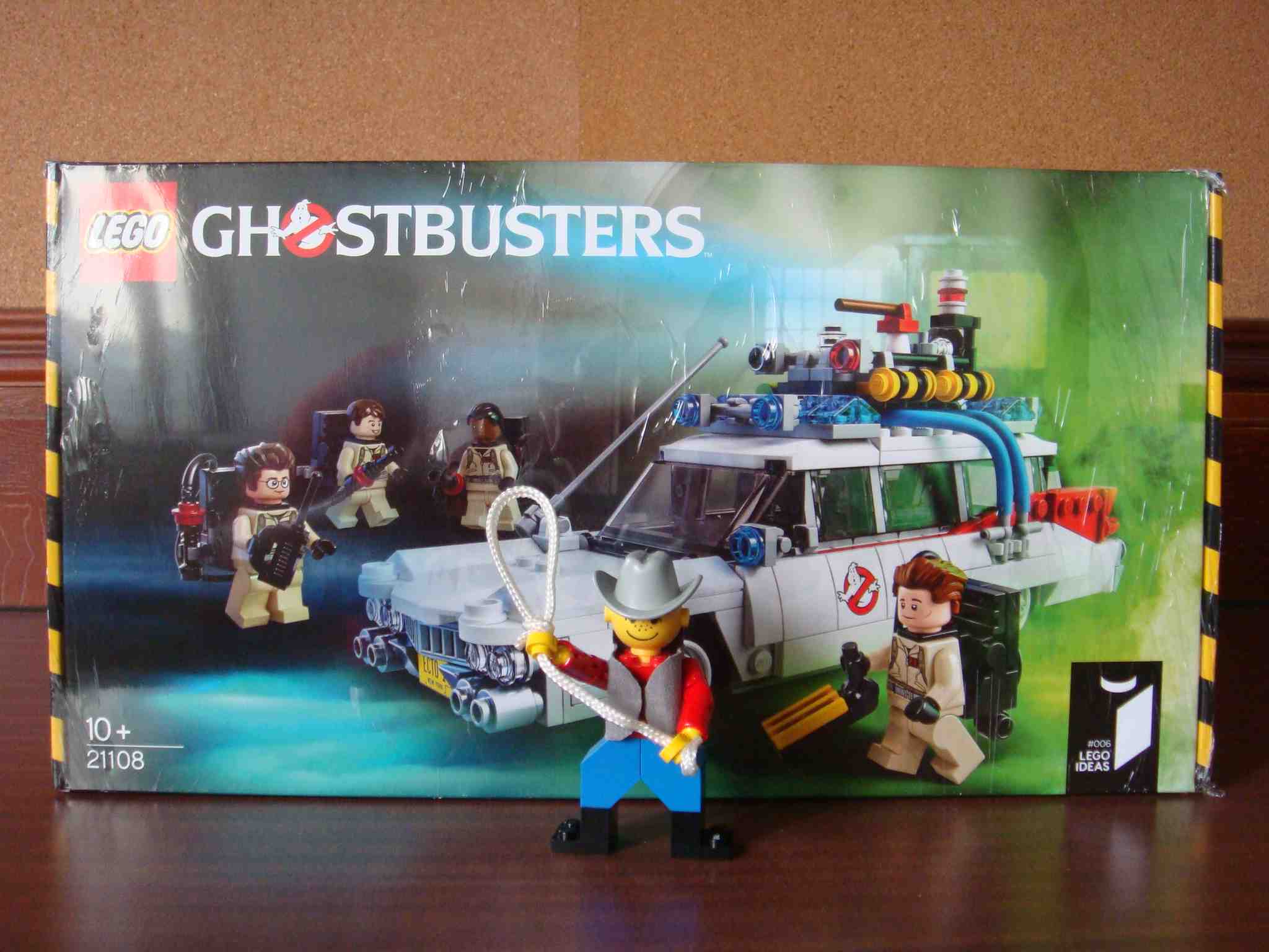 lego_cowboy_ucc-office_201509240003.jpg