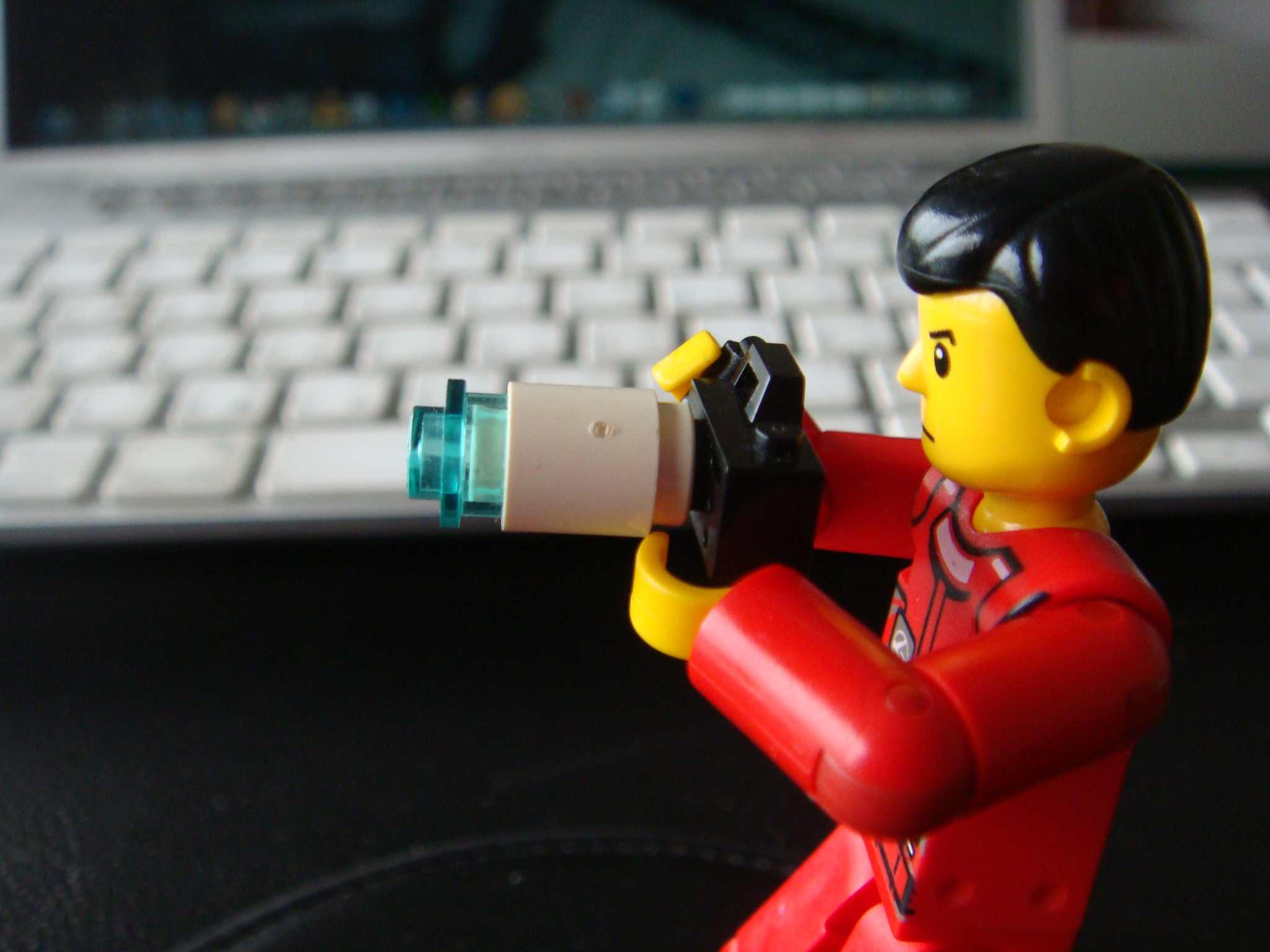 lego_ucc-office_201503160006.jpg