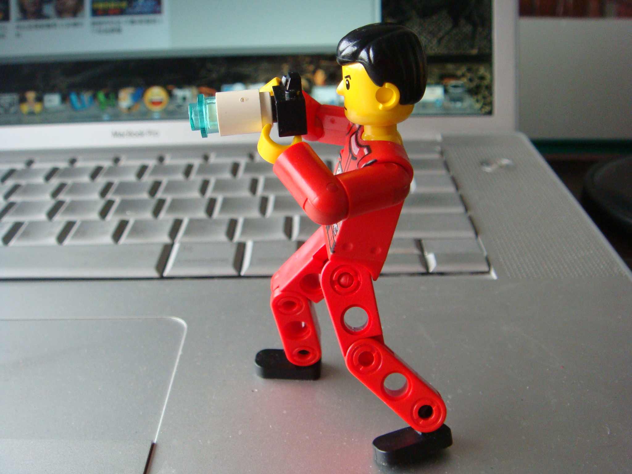 lego_ucc-office_201503160008.jpg