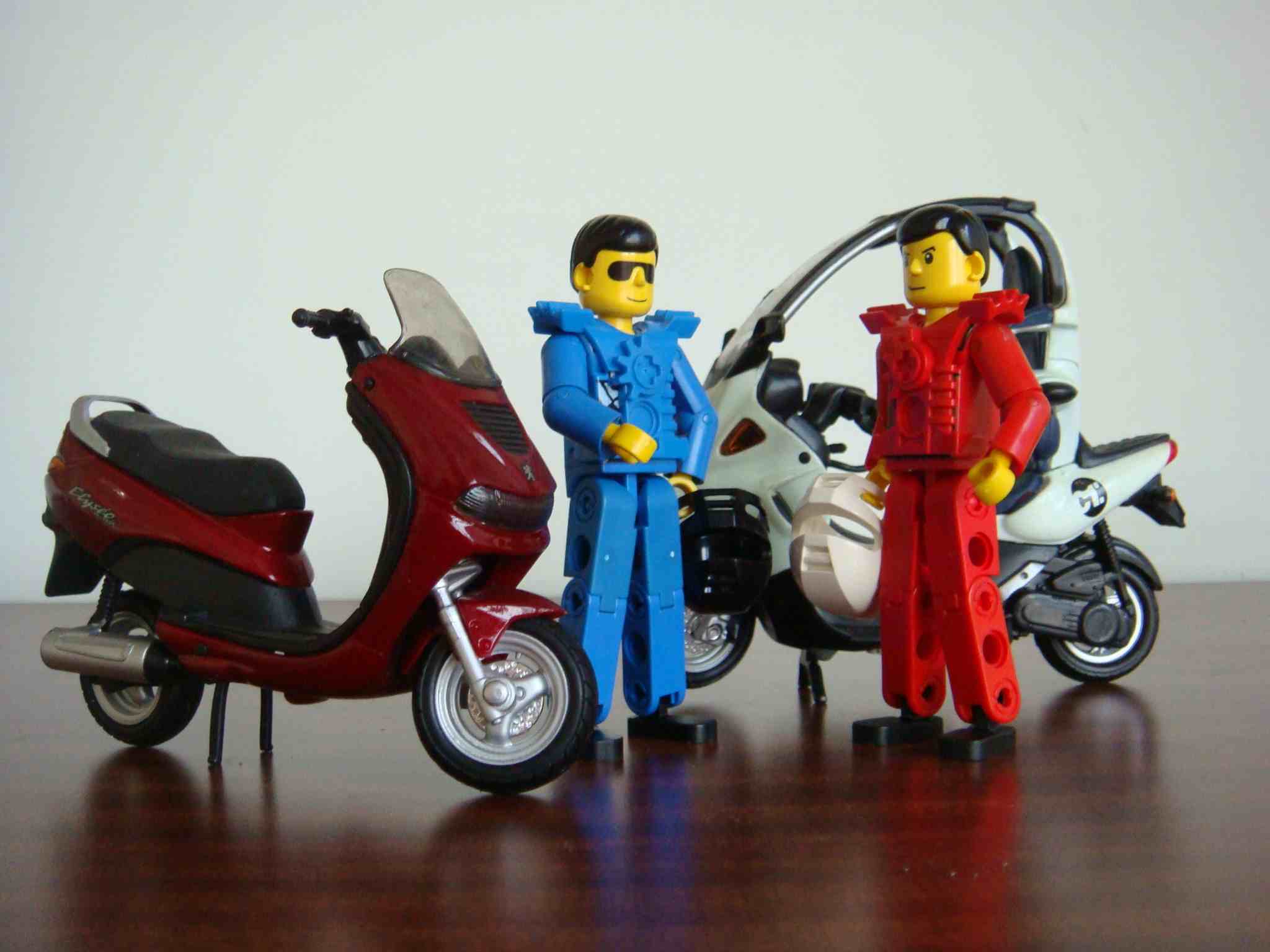 scooter_ucc-office_2015012400001.jpg
