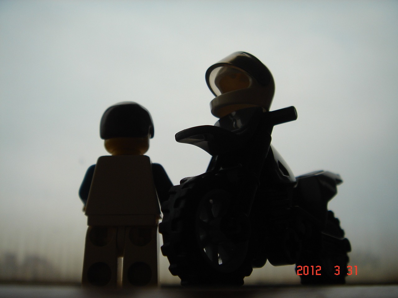 lego_minifig_ucc-office_01.jpg