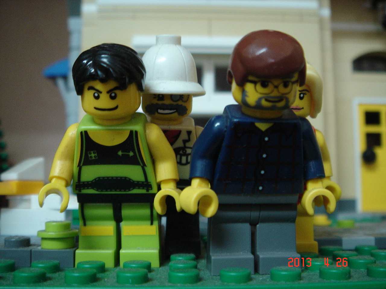 lego_minifig_ucc-office_0426008.jpg
