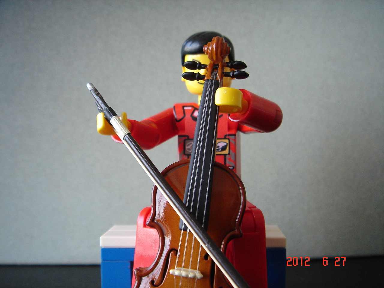 lego_minifig_ucc-office_0627002.jpg