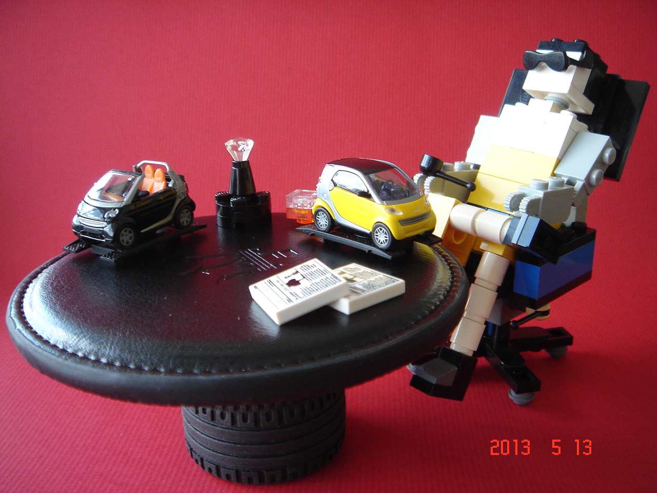 lego_moc_ucc-office_20130513001.jpg