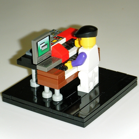 004-electric_keyboard_instrument.jpg