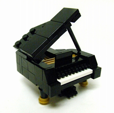 016grandpiano.jpg