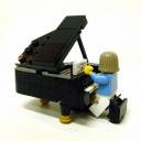 010grandpiano.jpg