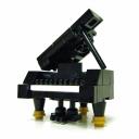 012grandpiano.jpg