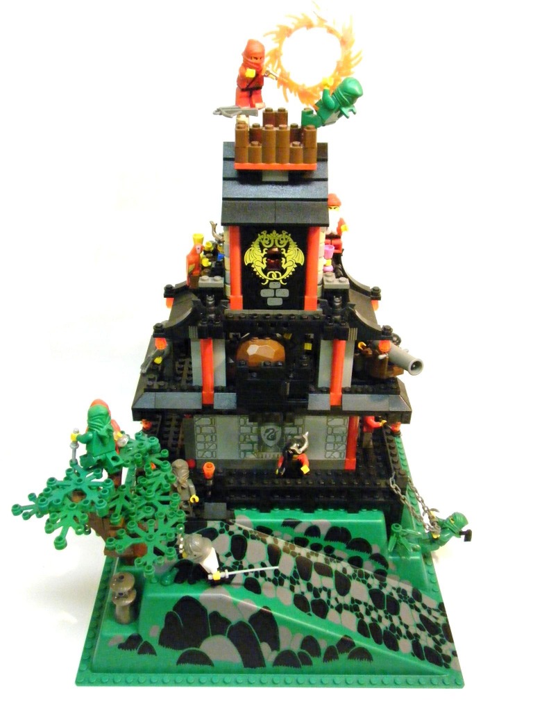 02japaneseninjacastle.jpg