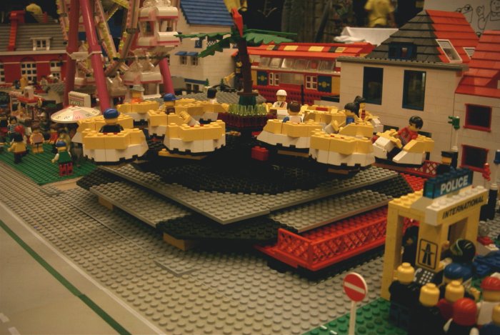 miniland4.jpg