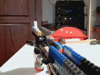 legogunhorizontaal.gif